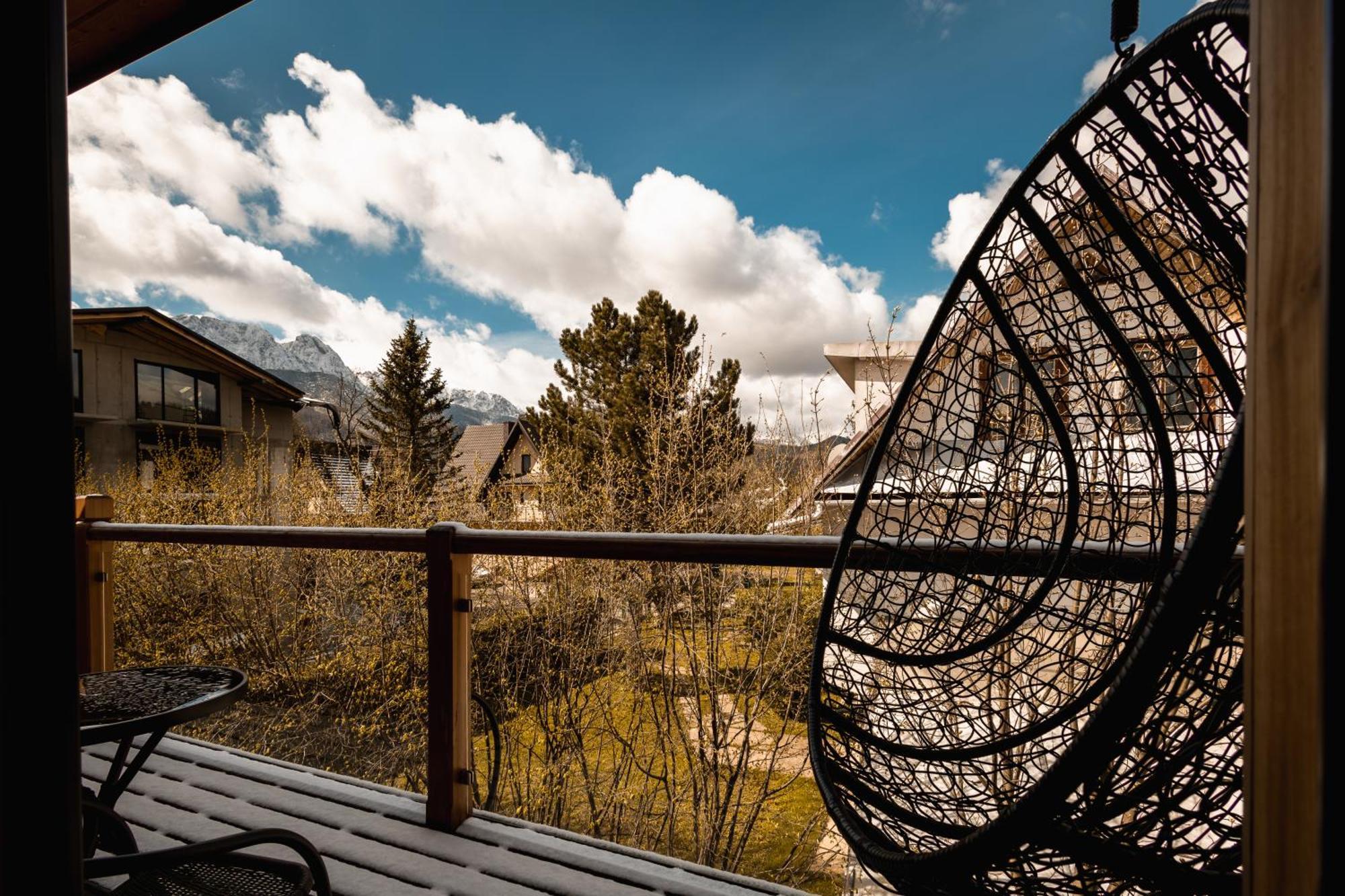 Aparthotel Merynos Zakopane Buitenkant foto