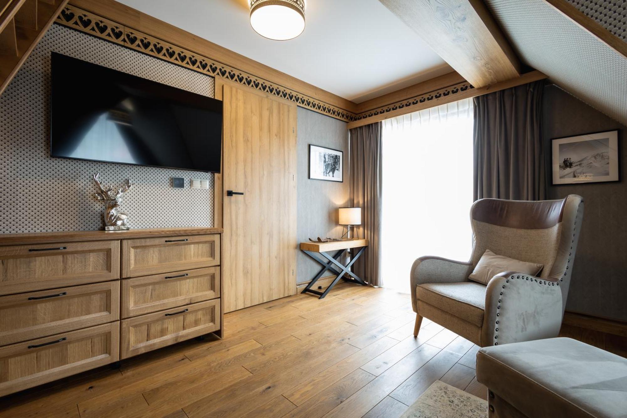 Aparthotel Merynos Zakopane Buitenkant foto