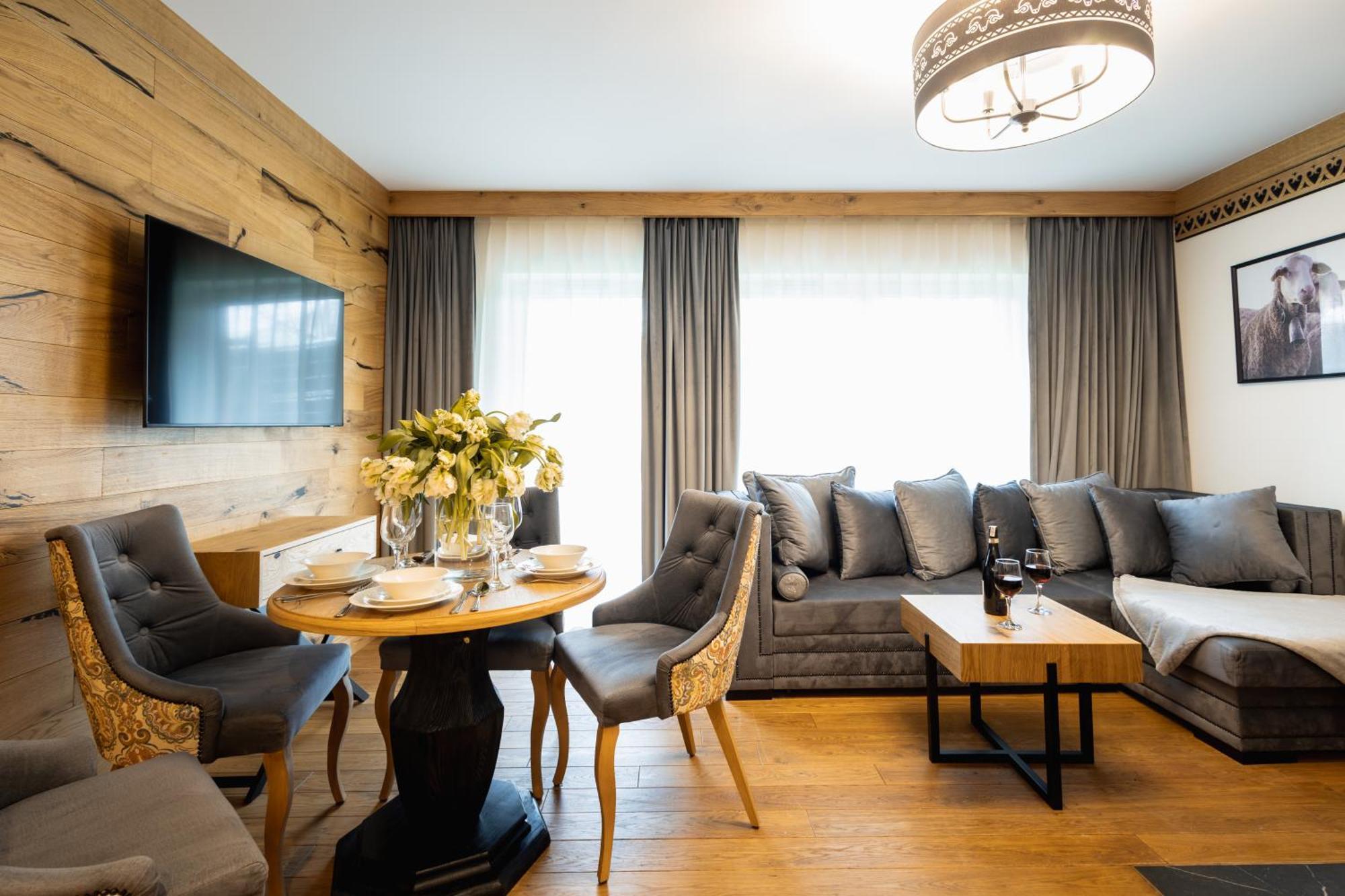 Aparthotel Merynos Zakopane Buitenkant foto