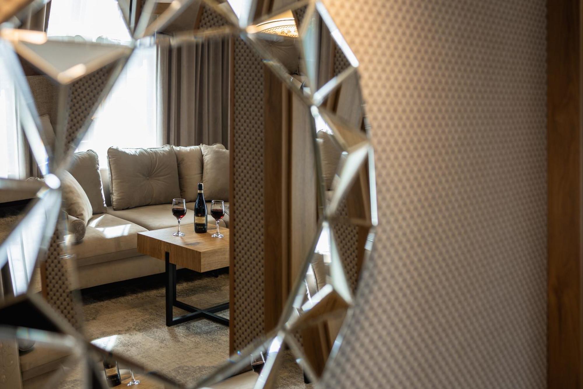 Aparthotel Merynos Zakopane Buitenkant foto